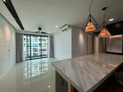 Esparina Residences (D19), Condominium #483988351
